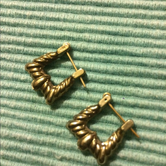 ✨HP 12/17✨Statement Necklace, Earrings &Bracelet - Picture 5 of 7